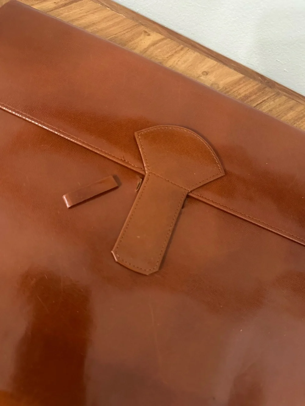Vtg Bottega Veneta Classic Cognac Leather Document Portfolio 12.75” x 9.25” READ